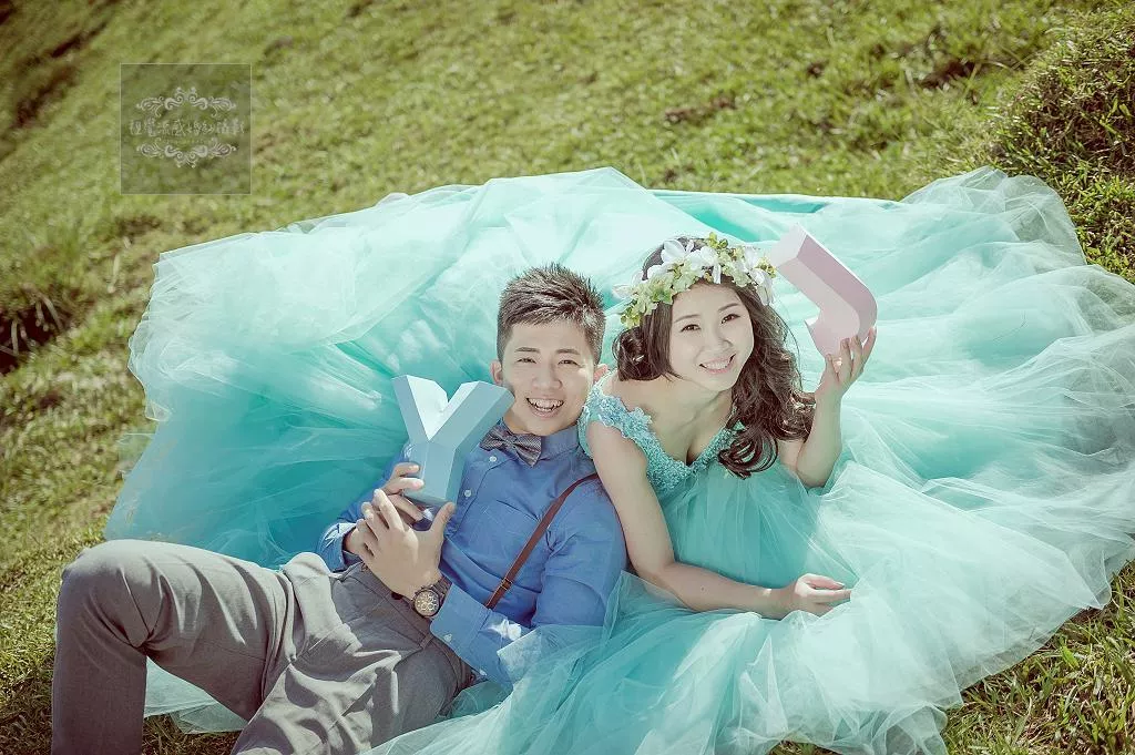 婚紗攝影台北婚紗景點推薦|陽明山擎天崗|分享浪漫-婚紗攝影台北婚紗景點推薦|陽明山擎天崗|分享浪漫