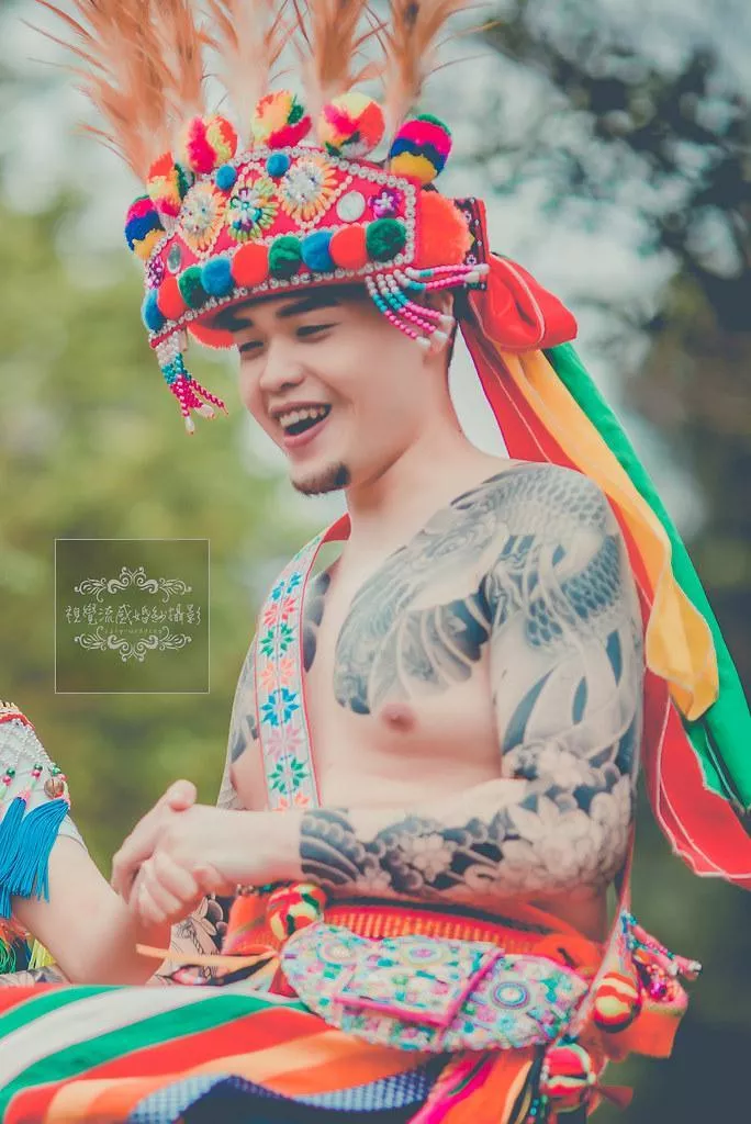 婚紗攝影最炫民族風|阿美族|婚紗攝影-顛覆您的視覺|淡水創作|中和-婚紗攝影最炫民族風|阿美族|婚紗攝影-顛覆您的視覺|淡水創作|中和區