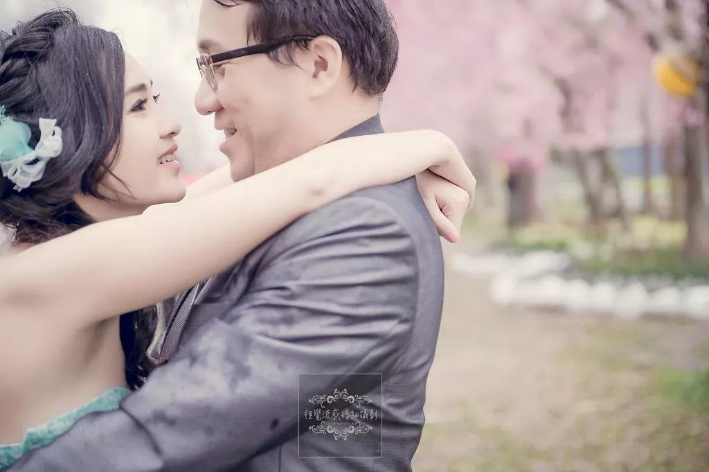 婚紗攝影桃園婚紗|恩愛農場拍櫻花|媲美武陵農場的攝影美景-婚紗攝影桃園婚紗|恩愛農場拍櫻花|媲美武陵農場的攝影美景