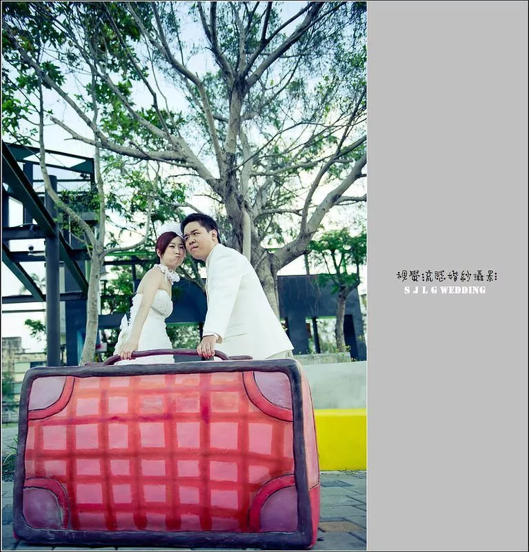 婚紗攝影宜蘭婚紗攝影景點推薦|宜蘭火車站幾米廣場公園-婚紗攝影宜蘭婚紗攝影景點推薦|宜蘭火車站幾米廣場公園