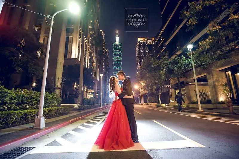 婚紗攝影台北婚紗街景拍攝推薦景點|台北BELLAVITA寶麗廣塲(貴婦百貨)-台北BELLAVITA寶麗廣塲(貴婦百貨),視覺流感婚紗攝影