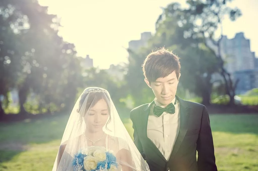 婚紗攝影台北婚紗攝影景點推薦|淡水滬尾砲台公園-淡水滬尾砲台草地拍婚紗，視覺流感婚紗攝影，淡水景點推薦