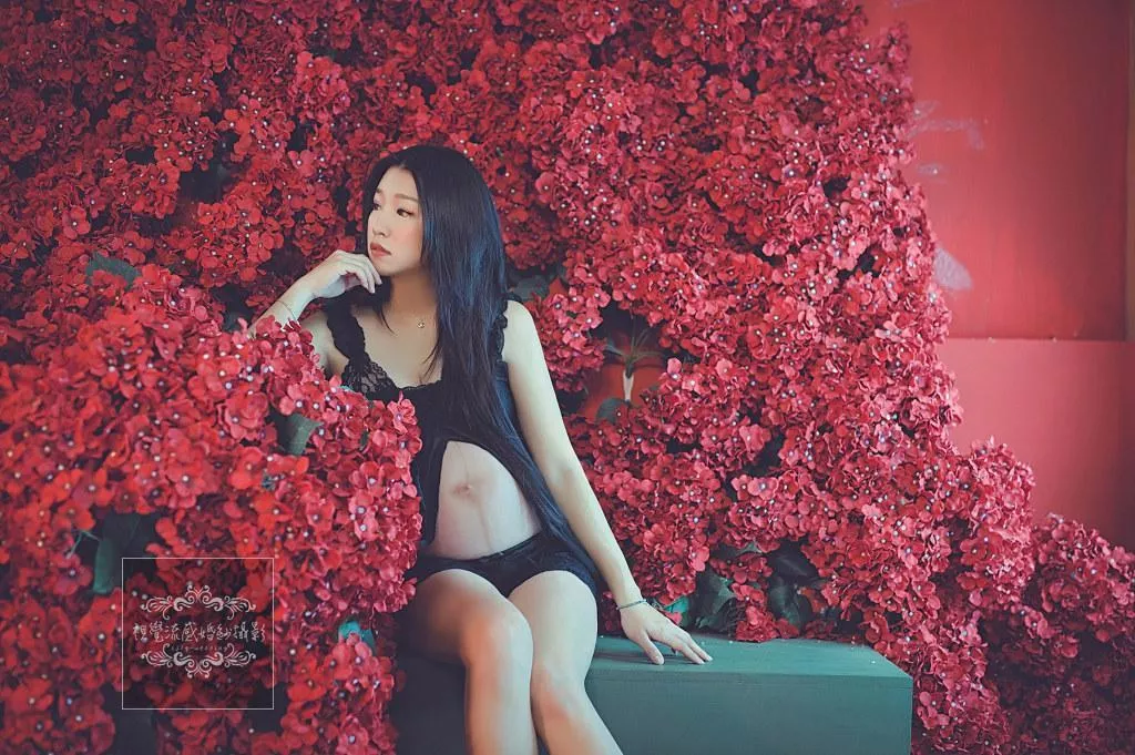 巷子內攝影棚|孕婦孕期寫真|時尚溫馨性感-孕婦孕期寫真|巷子內攝影棚|時尚溫馨性感