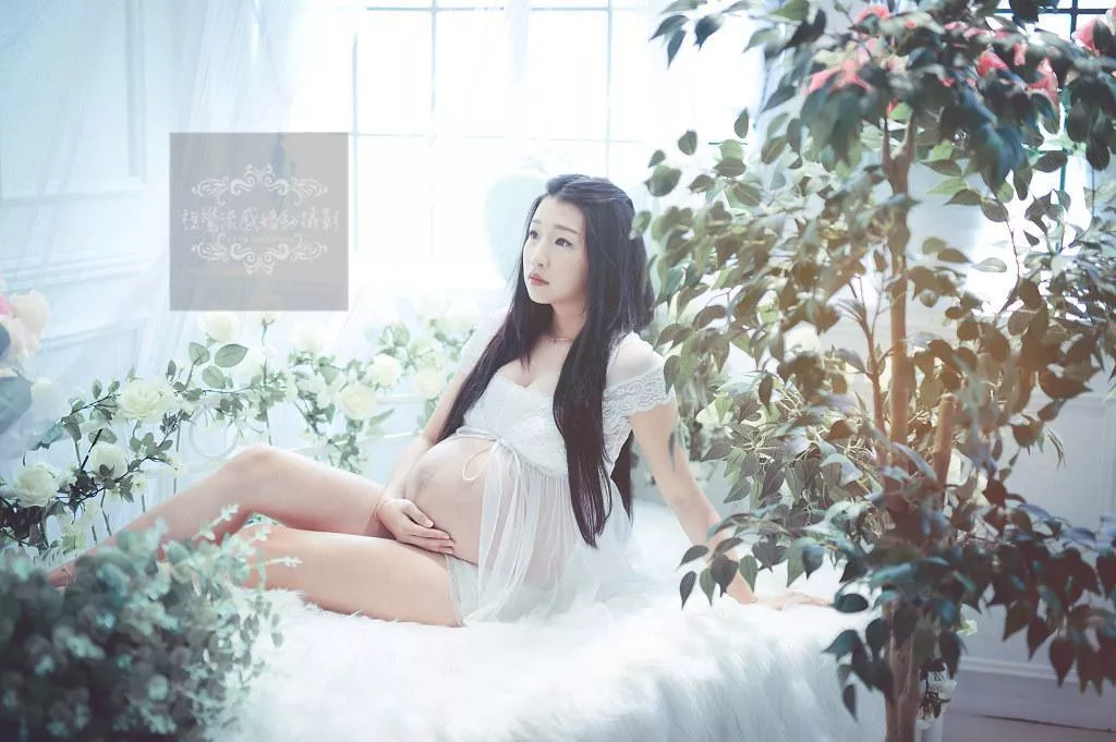 巷子內攝影棚|孕婦孕期寫真|時尚溫馨性感-孕婦孕期寫真|巷子內攝影棚|時尚溫馨性感