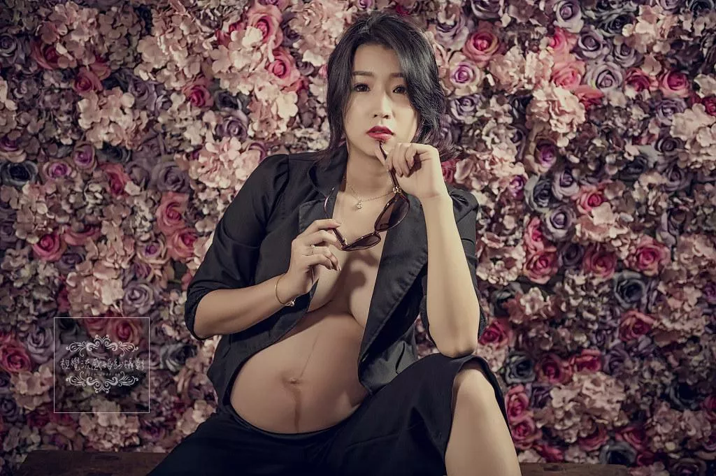 巷子內攝影棚|孕婦孕期寫真|時尚溫馨性感-孕婦孕期寫真|巷子內攝影棚|時尚溫馨性感