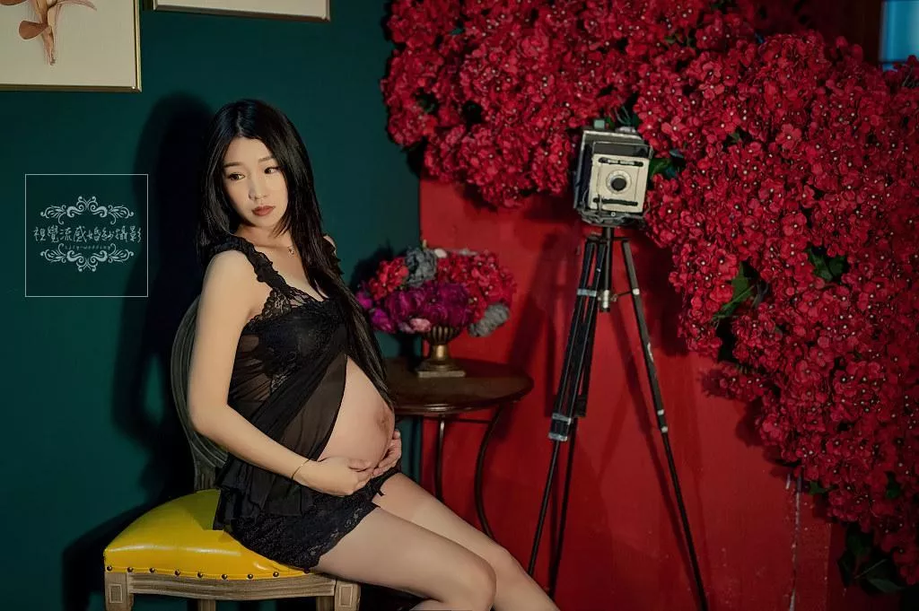 巷子內攝影棚|孕婦孕期寫真|時尚溫馨性感-孕婦孕期寫真|巷子內攝影棚|時尚溫馨性感