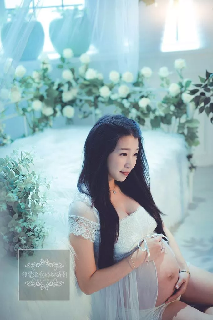 新北巷子內攝影棚孕期寫真孕媽咪孕婦照視覺流感婚紗攝影推薦-新北巷子內攝影棚孕期寫真孕媽咪孕婦照視覺流感婚紗攝影推薦