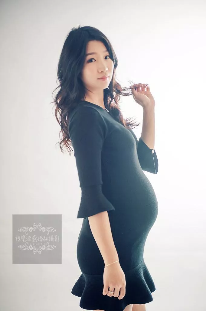 新北巷子內攝影棚孕期寫真孕媽咪孕婦照視覺流感婚紗攝影推薦-孕婦孕期寫真|巷子內攝影棚|時尚溫馨性感