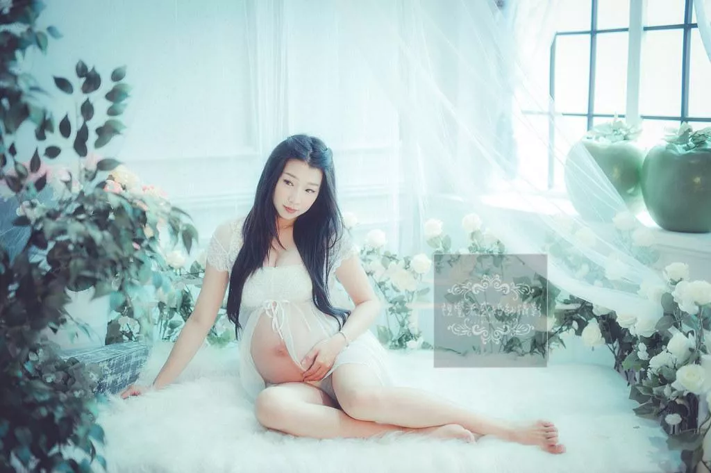 新北巷子內攝影棚孕期寫真孕媽咪孕婦照視覺流感婚紗攝影推薦-孕婦孕期寫真|巷子內攝影棚|時尚溫馨性感