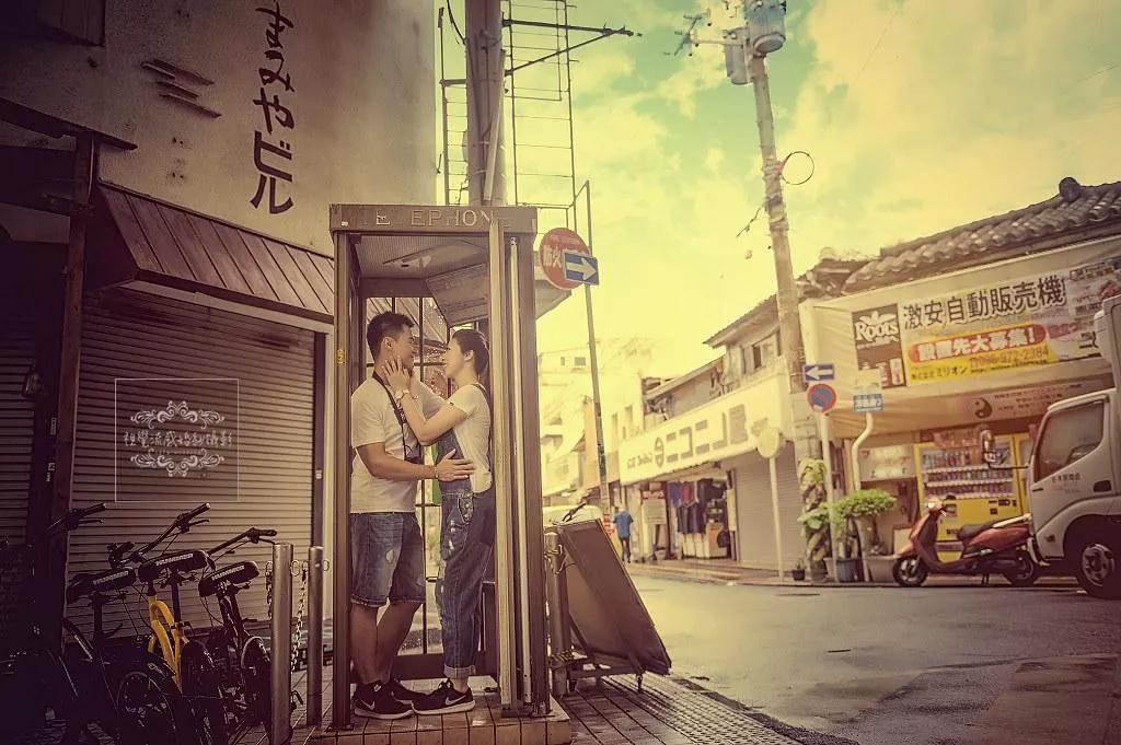 海外婚紗攝影,日本那霸拍婚紗,沖繩國際通街景旅拍,推薦視覺流感攝影-海外婚紗攝影|日本那霸|沖繩國際通街景