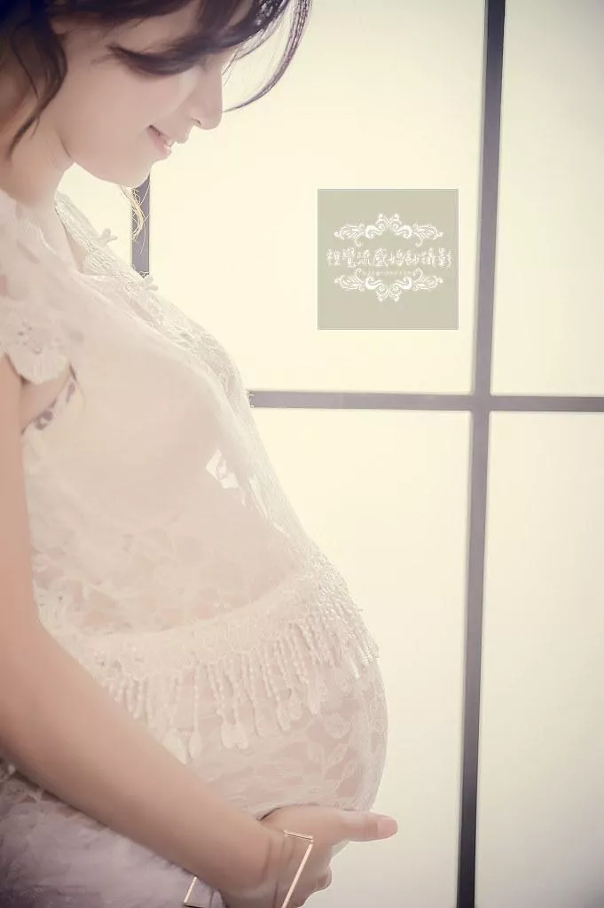 孕婦寫真藝術照|巷子內攝影棚場景|澳門美麗孕媽咪-孕婦寫真藝術照|巷子內攝影棚場景|澳門美麗孕媽咪