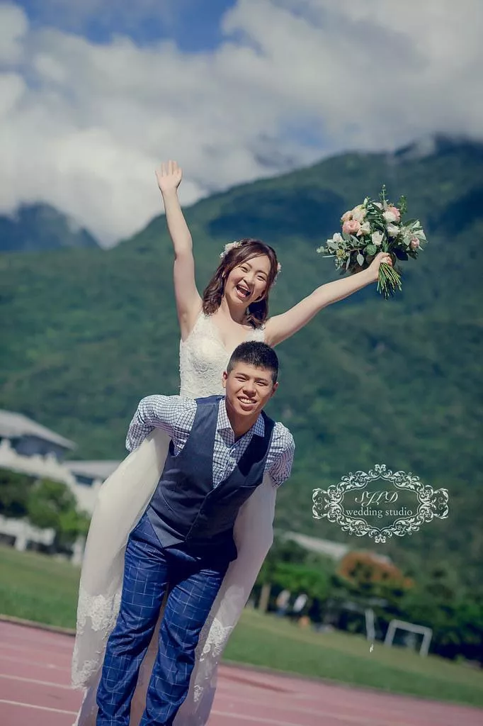 婚紗攝影花蓮|慈大附中拍婚紗|學院回憶錄-婚紗攝影花蓮|慈大附中拍婚紗|學院回憶錄