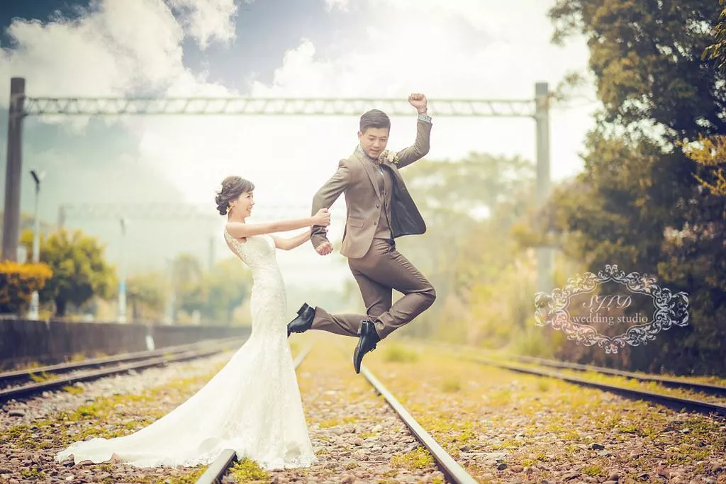 台中婚紗攝影|泰安車站+泰安落羽松秘境拍婚紗|婚紗景點-台中婚紗攝影|泰安車站+泰安落羽松秘境拍婚紗|婚紗景點
