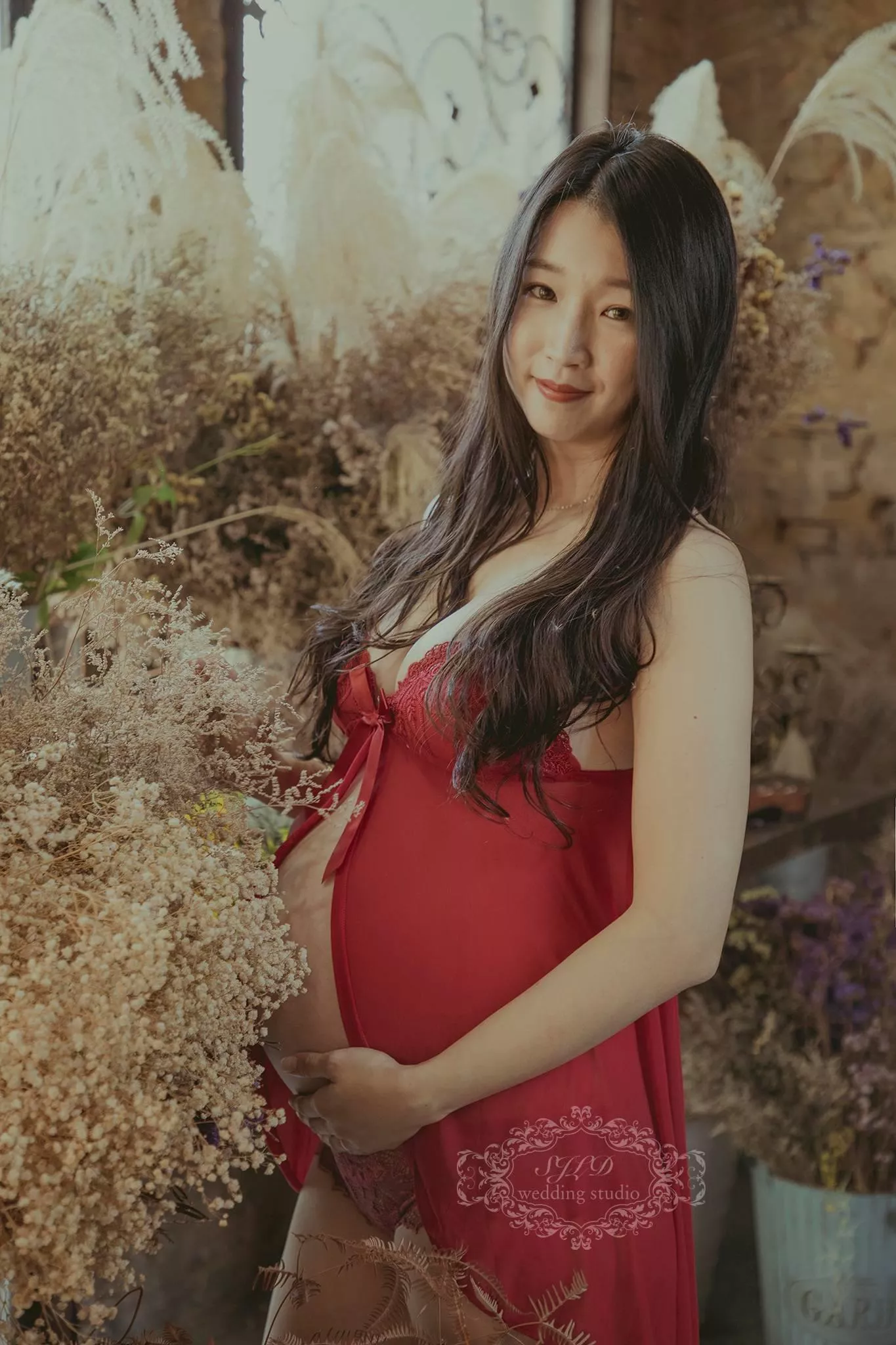 視覺流感婚紗攝影-親子寫真-孕婦照(66)-孕婦藝術照親子寫真|巷子內攝影棚新北景點