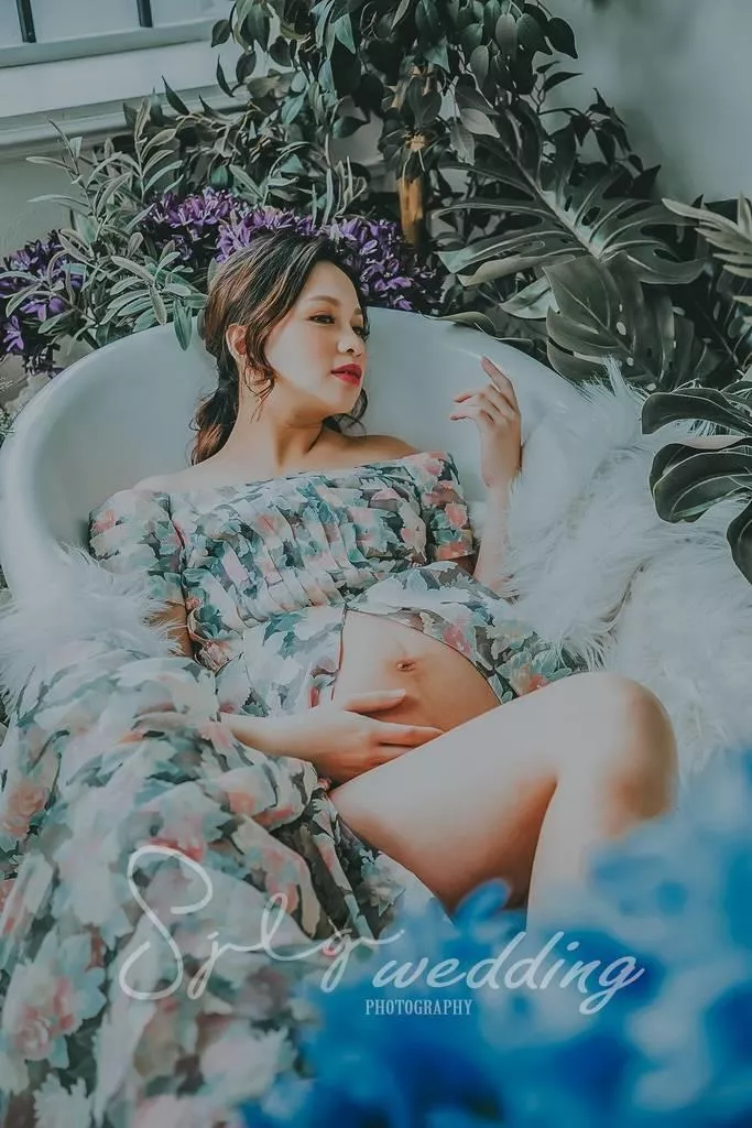 孕婦照寫真-視覺流感婚紗攝影(31)-孕婦照推薦|台北巷子內攝影棚寫真