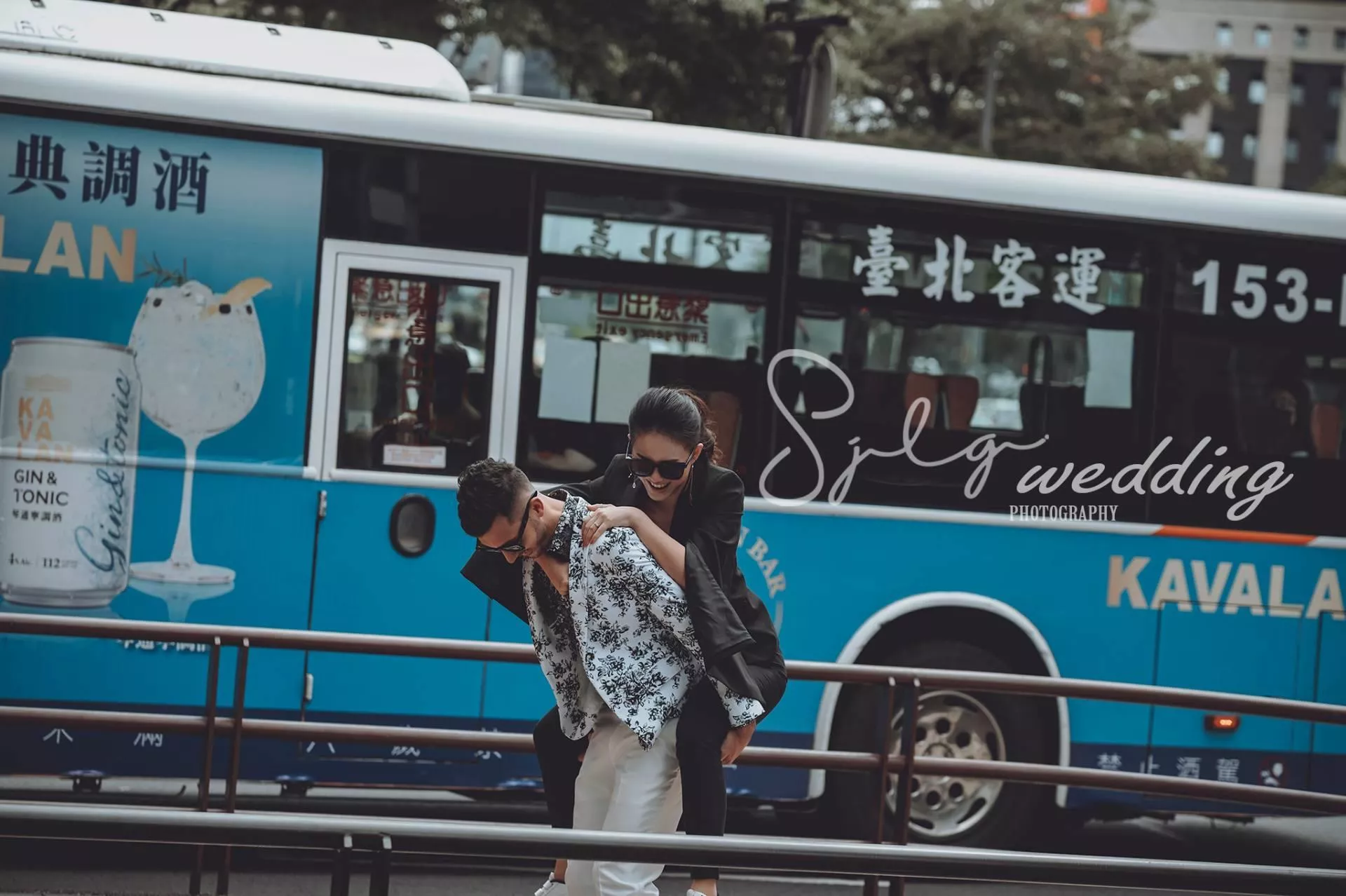 板橋拍婚紗,中和推薦婚紗攝影,板橋車站攝影,美式婚紗,推薦視覺流感-婚紗攝影台北|美式輕婚紗|個性街景潮流-巷子內攝影棚