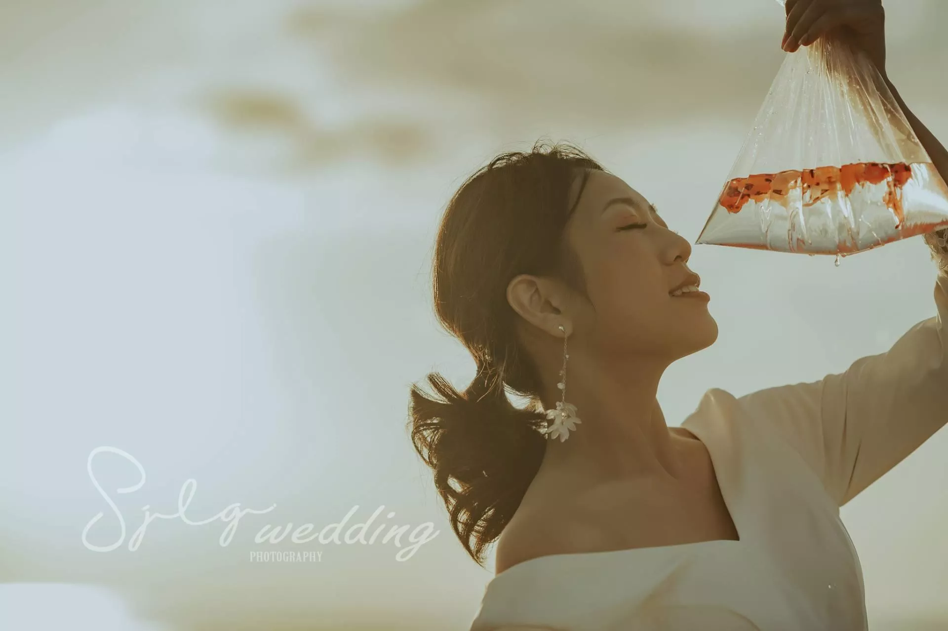拍婚紗推薦|韓風婚紗|自然系婚紗|美式清新|活潑甜蜜婚紗|唯美婚紗|視覺流感攝影|手工禮服-婚紗攝影精選作品|美式街頭|台潮繽紛|電影情境|童趣雜誌