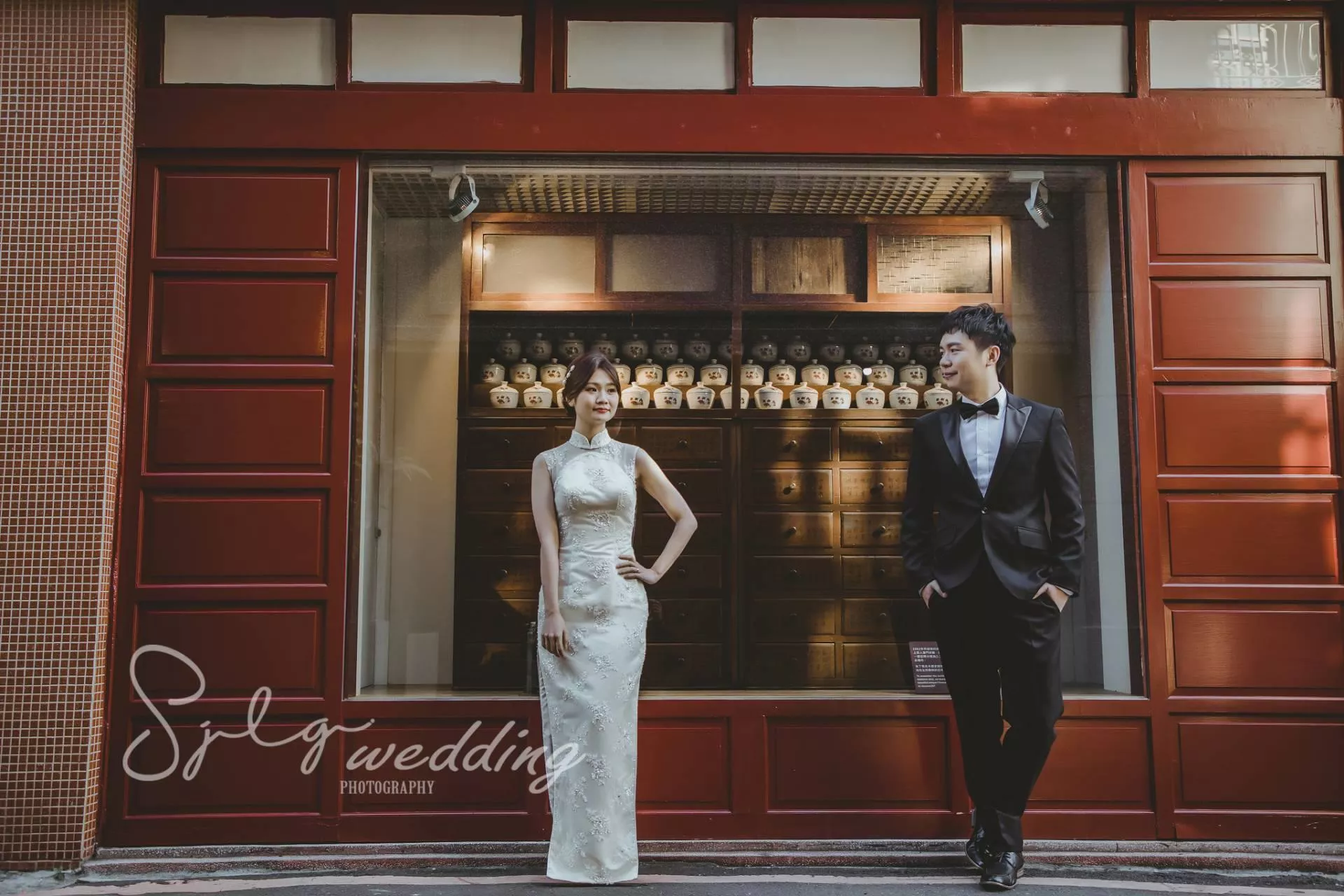大稻埕迪化街年貨大街婚紗攝影-視覺流感sjlgwedding(39)-台北婚紗攝影|大稻埕|迪化街|年貨大街|視覺流感sjlgwedding
