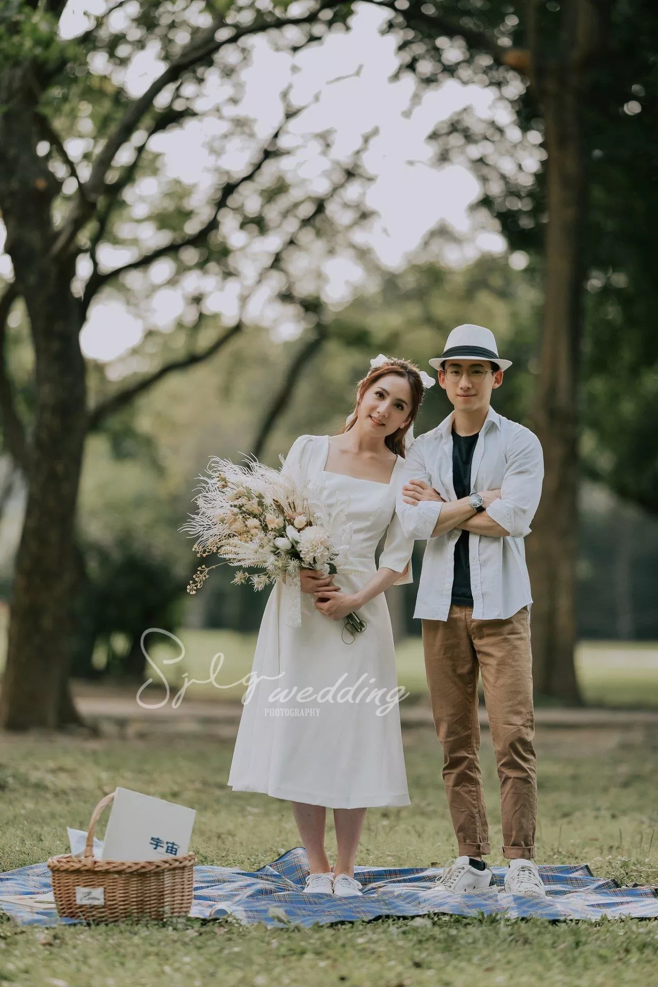 視覺流感婚紗攝影-新北巷子內攝影棚(婚紗攝影自然寫真式|韓風美式類婚紗|素人街拍-婚紗攝影自然寫真式|韓風美式類婚紗|素人街拍