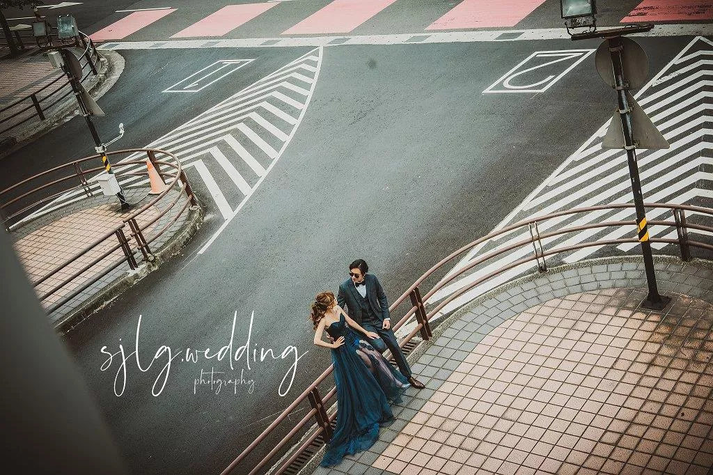#婚紗攝影,#手工禮服租借,#閨蜜寫真婚紗,#個人寫真藝術照,#巷子內攝影棚出租,#海外婚紗,#婚禮紀錄,#新娘秘書,#孕婦照孕婦寫真,#台北婚紗推薦,#板橋婚紗推薦,#中和婚紗推薦,#婚紗照價格,#婚紗包套,#板橋縣政府(耶誕廣場)板橋火車站拍婚紗(6)-板橋縣政府(耶誕廣場)板橋火車站拍婚紗