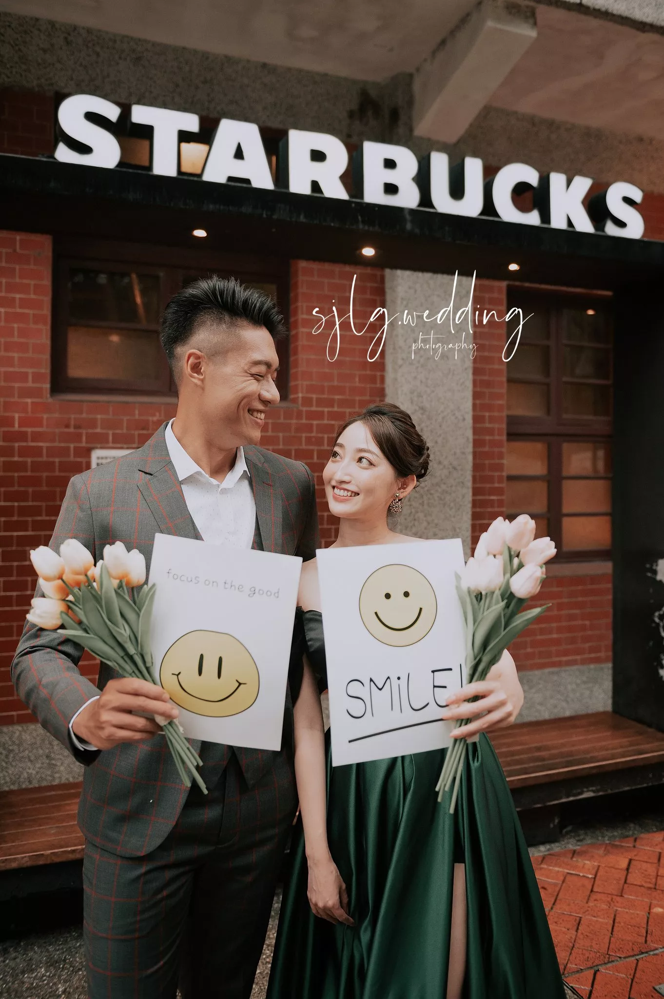 鶯歌STARBUCKS拍婚紗,新北IG景點推薦,婚紗景點,視覺流感婚紗攝影,時尚街拍(20)-鶯歌STARBUCKS拍婚紗,新北IG景點推薦,婚紗景點,視覺流感婚紗攝影,時尚街拍