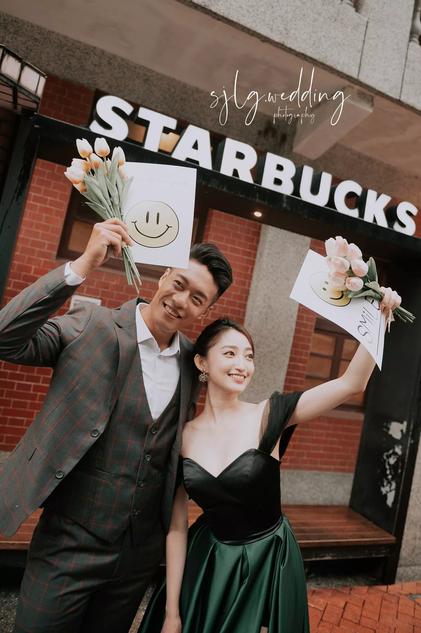 鶯歌STARBUCKS拍婚紗,新北IG景點推薦,婚紗景點,視覺流感婚紗攝影,時尚街拍(21)-鶯歌STARBUCKS拍婚紗,新北IG景點推薦,婚紗景點,視覺流感婚紗攝影,時尚街拍