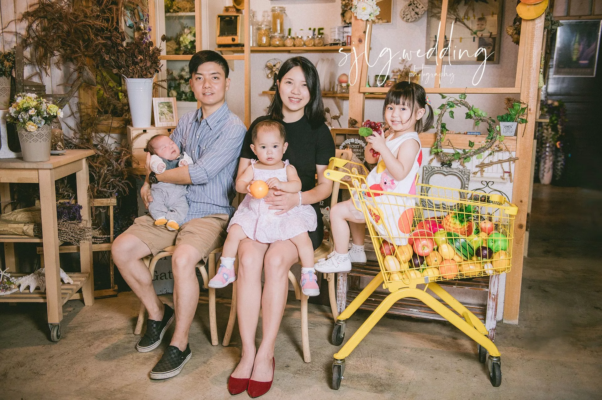 視覺流感婚紗攝影,全家福,親子寫真,家庭照,巷子內攝影棚拍(12)-視覺流感婚紗攝影,全家福,親子寫真,家庭照,巷子內攝影棚拍