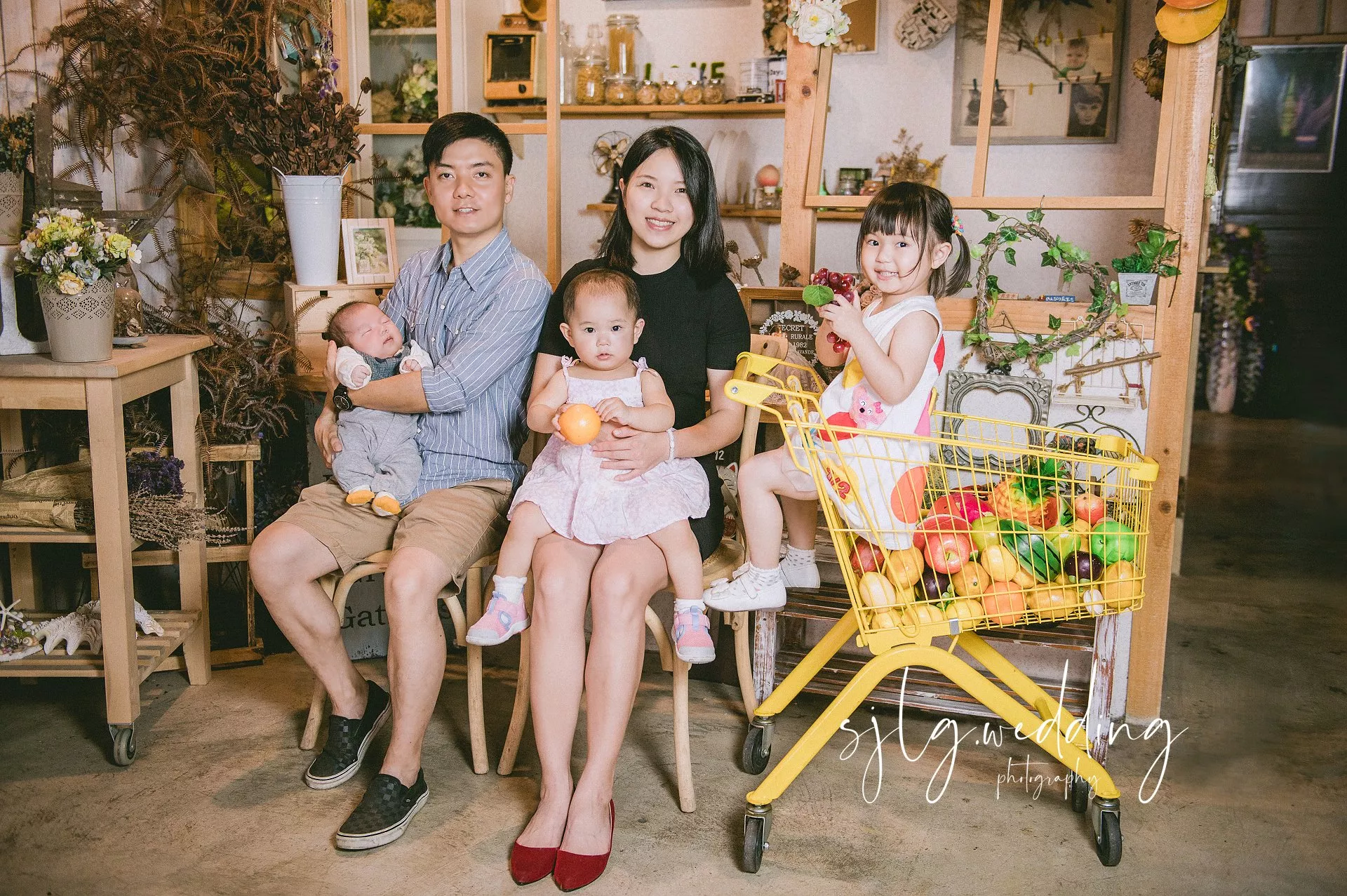 視覺流感婚紗攝影,全家福,親子寫真,家庭照,巷子內攝影棚拍(70)-視覺流感婚紗攝影,全家福,親子寫真,家庭照,巷子內攝影棚拍