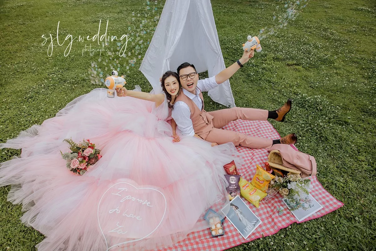 #婚紗攝影,#手工禮服租借,#閨蜜寫真婚紗,#個人寫真藝術照,#巷子內攝影棚出租,#海外婚紗,#婚禮紀錄,#新娘秘書,#孕婦照孕婦寫真,#台北婚紗推薦,#板橋婚紗推薦,#中和婚紗推薦,#婚紗照價格,#婚紗包套(115)-視覺流感婚紗攝影新人精選(A)|韓風|自然|個性|美式|活潑|甜蜜|溫馨|婚紗作品
