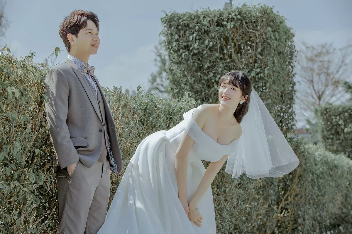 #婚紗攝影,#手工禮服租借,#閨蜜寫真婚紗,#個人寫真藝術照,#巷子內攝影棚出租,#海外婚紗,#婚禮紀錄,#新娘秘書,#孕婦照孕婦寫真,#台北婚紗推薦,#板橋婚紗推薦,#中和婚紗推薦,#婚紗照價格,#婚紗包套(61)-視覺流感婚紗攝影新人精選(A)|韓風|自然|個性|美式|活潑|甜蜜|溫馨|婚紗作品